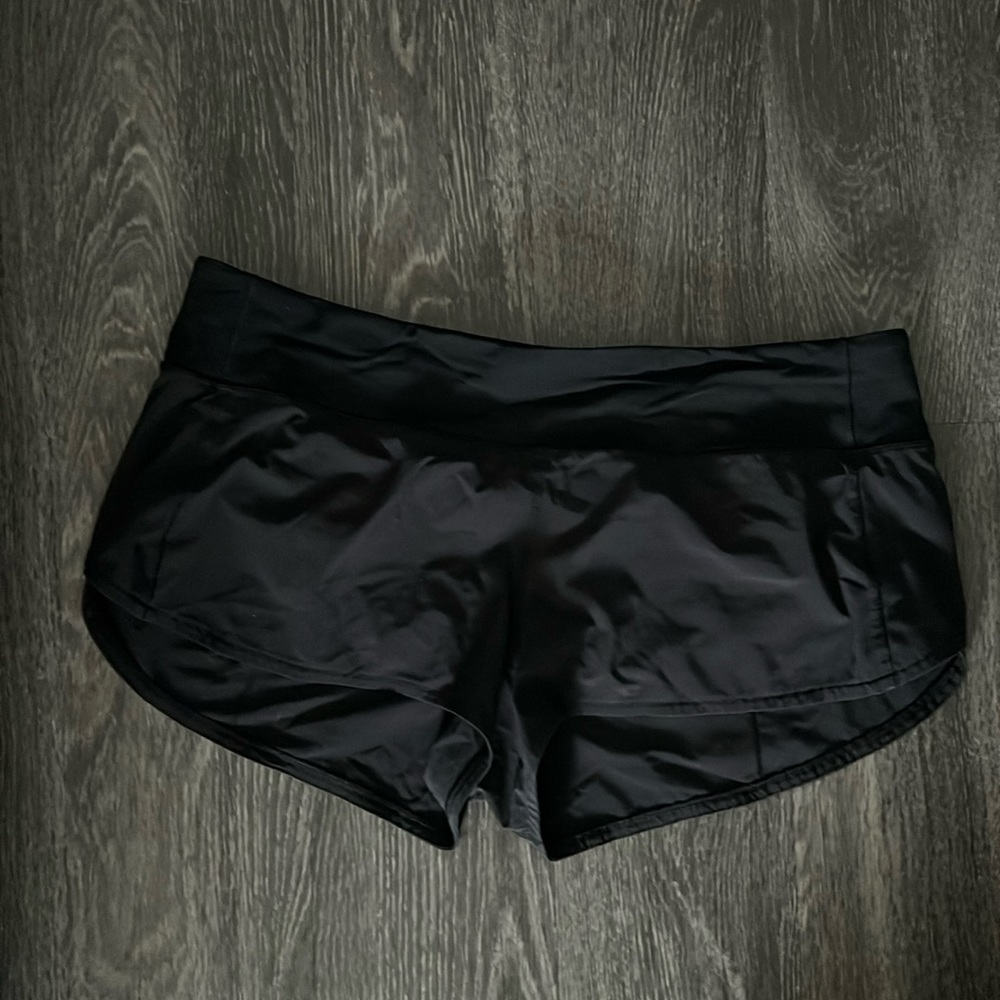 Lululemon Speed Up Short Low-Rise Lined size 12